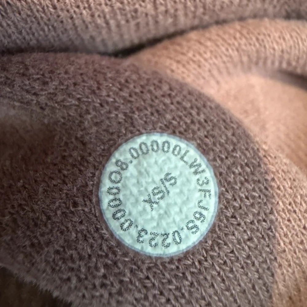 lululemon athletica Rose Half-Zip Pullover Hoodie - Picture 5 of 5